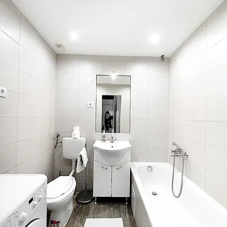 Mayflower Downtown Апартаменты *